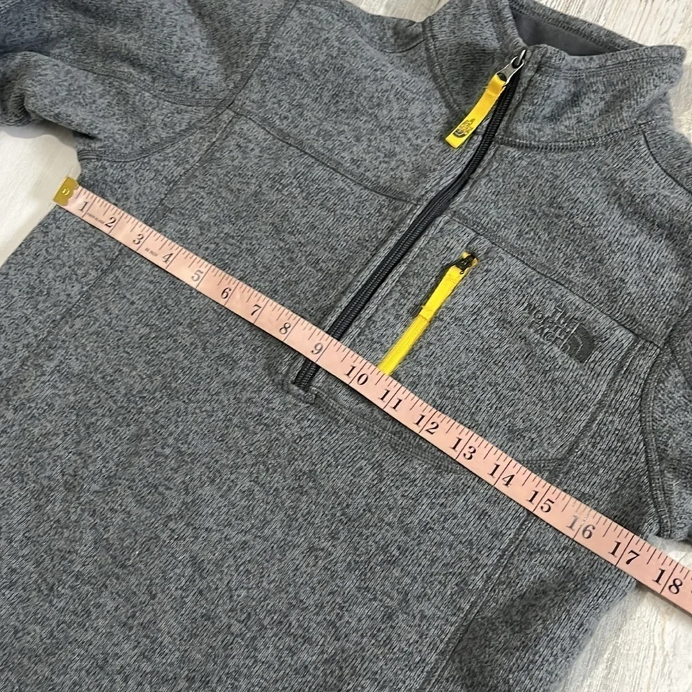 The North Face Boys Jacket Size Large